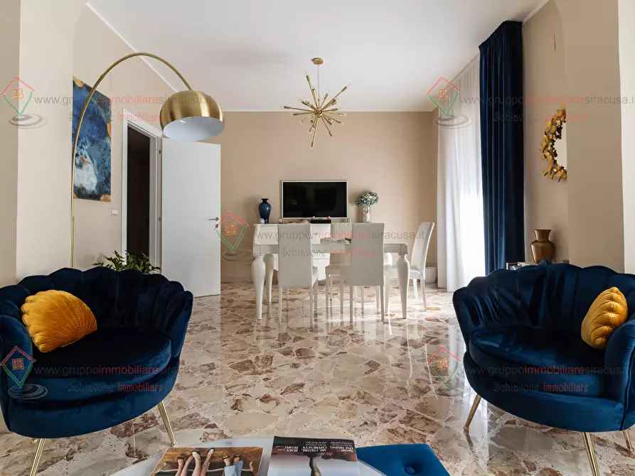 Immagine 4 di Pentalocale in vendita  a Siracusa