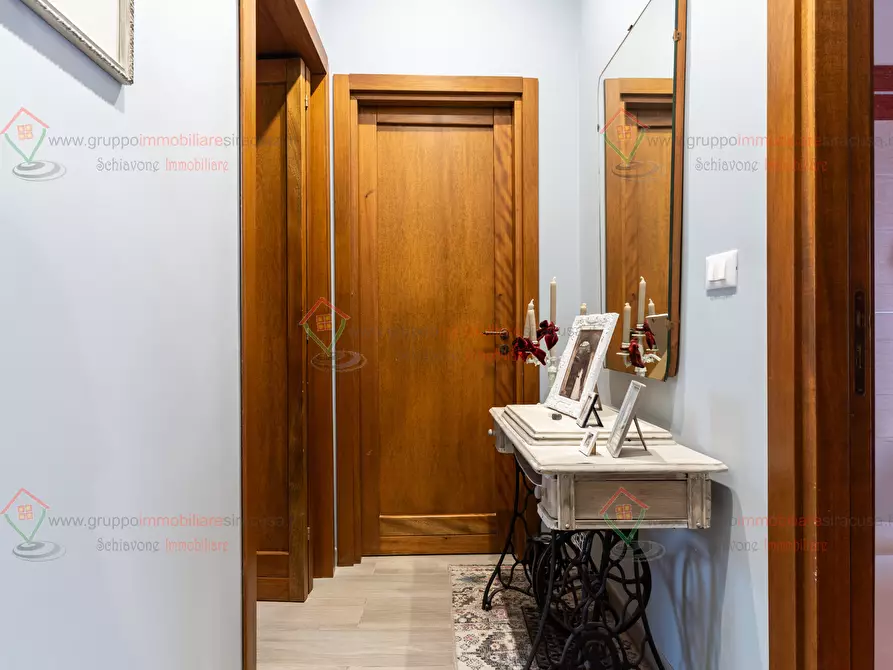 Immagine 5 di Casa indipendente in vendita  a Siracusa