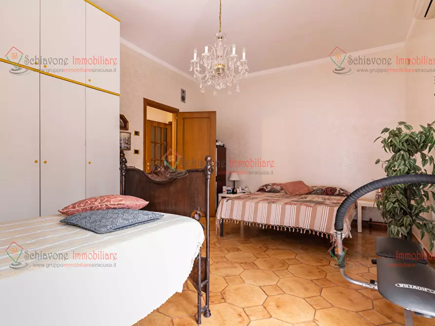 Immagine 10 di Appartamento in vendita  a Siracusa