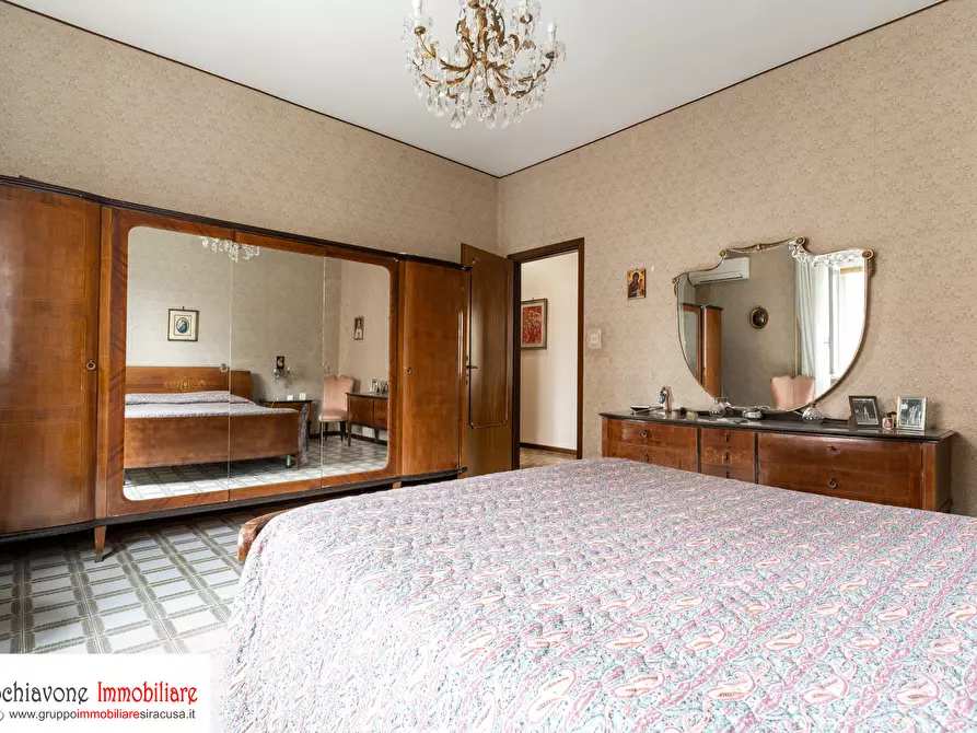 Immagine 17 di Appartamento in vendita  a Siracusa