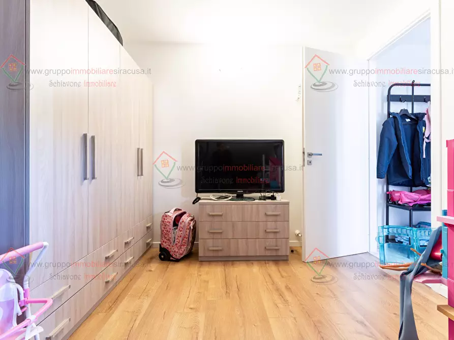 Immagine 25 di Casa bifamiliare in vendita  a Siracusa