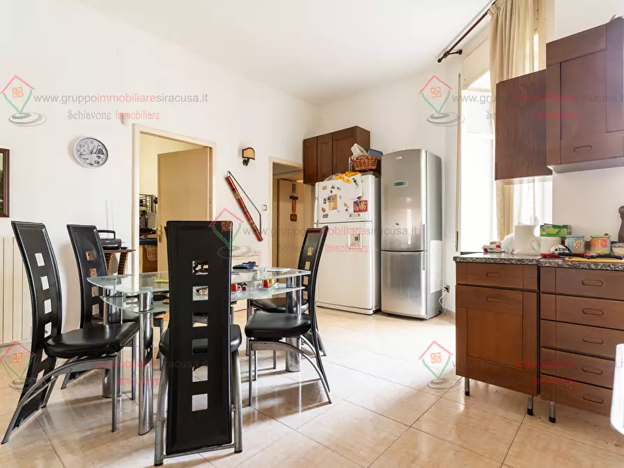 Immagine 10 di Pentalocale in vendita  a Siracusa