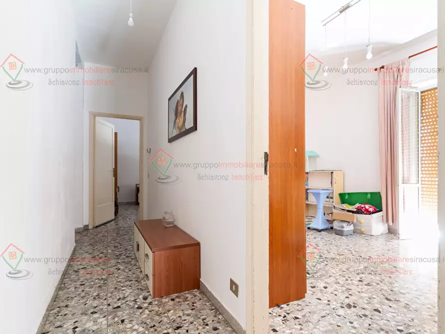 Immagine 4 di Appartamento in vendita  a Siracusa