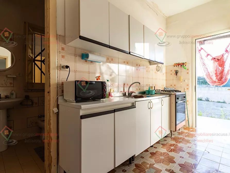 Immagine 7 di Villa in vendita  a Siracusa