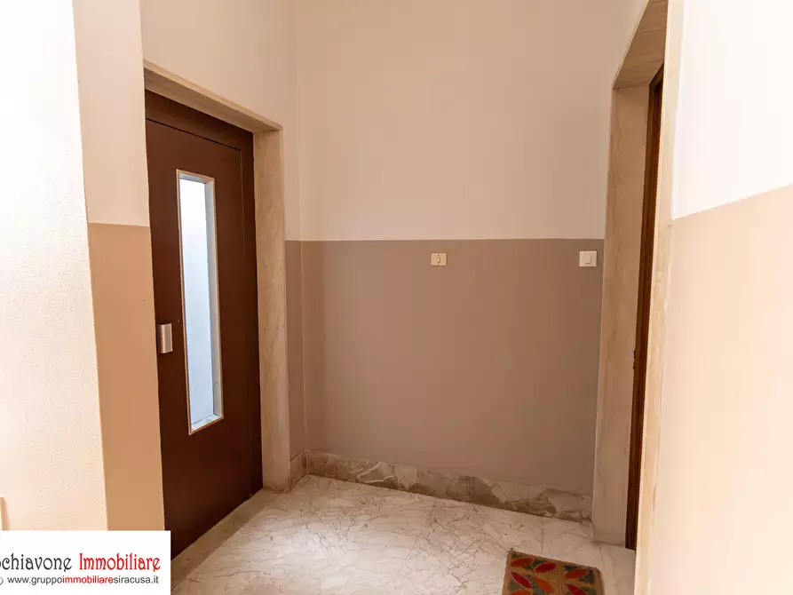 Immagine 31 di Pentalocale in vendita  a Siracusa