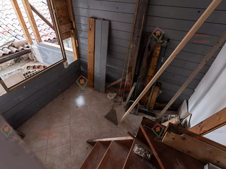 Immagine 13 di Casa indipendente in vendita  a Siracusa