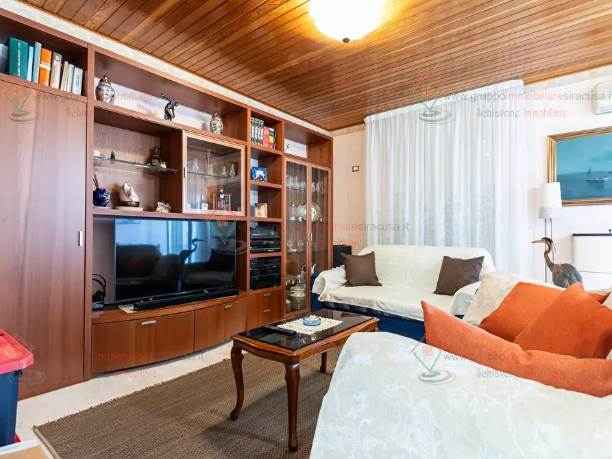 Immagine 4 di Quadrilocale in vendita  a Siracusa