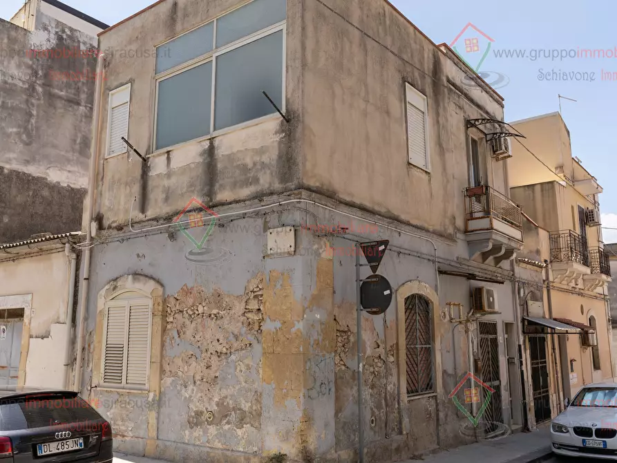 Immagine 23 di Casa indipendente in vendita  a Siracusa