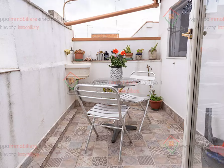 Immagine 13 di Appartamento in affitto  a Siracusa