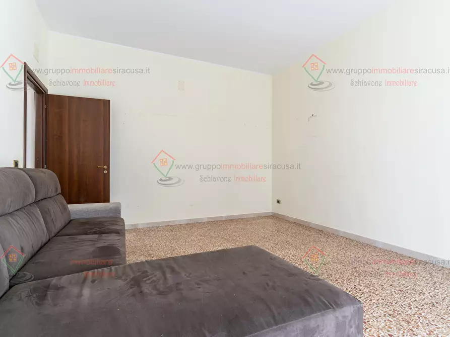 Immagine 10 di Appartamento in vendita  a Siracusa
