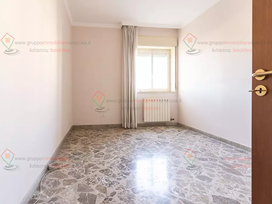 Immagine 9 di Pentalocale in vendita  a Siracusa