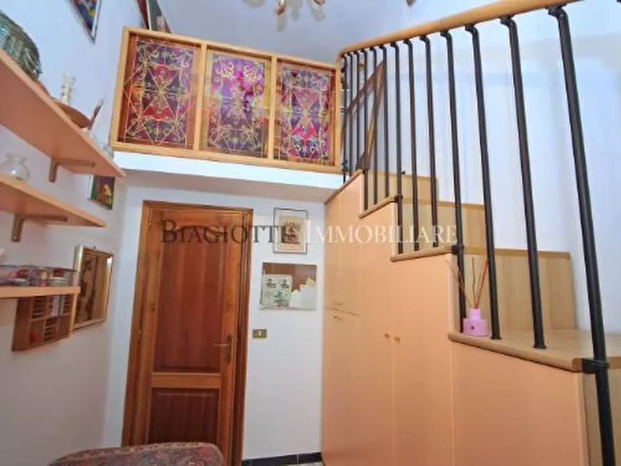 Immagine 10 di Pentalocale in vendita  in via del fante a Livorno