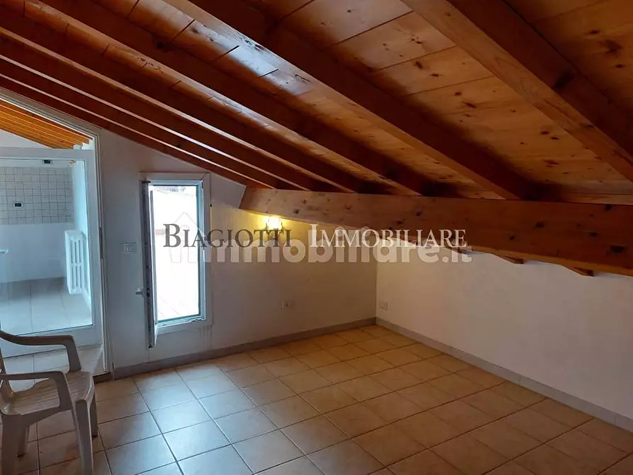 Immagine 72 di Casa semindipendente in vendita  a Livorno