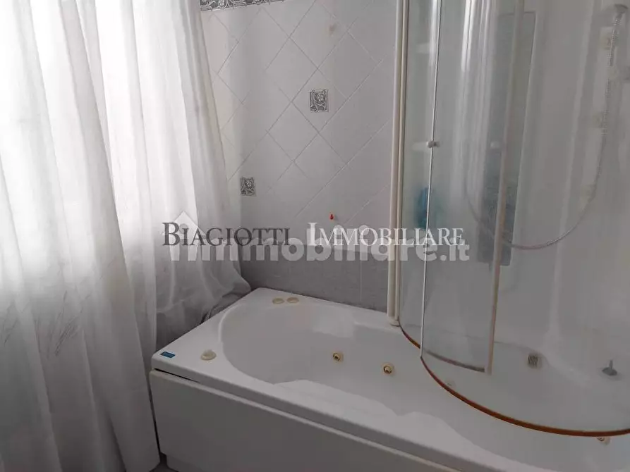 Immagine 61 di Casa semindipendente in vendita  a Livorno