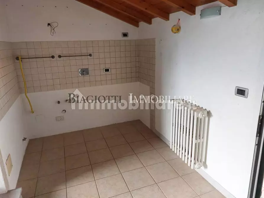 Immagine 68 di Casa semindipendente in vendita  a Livorno