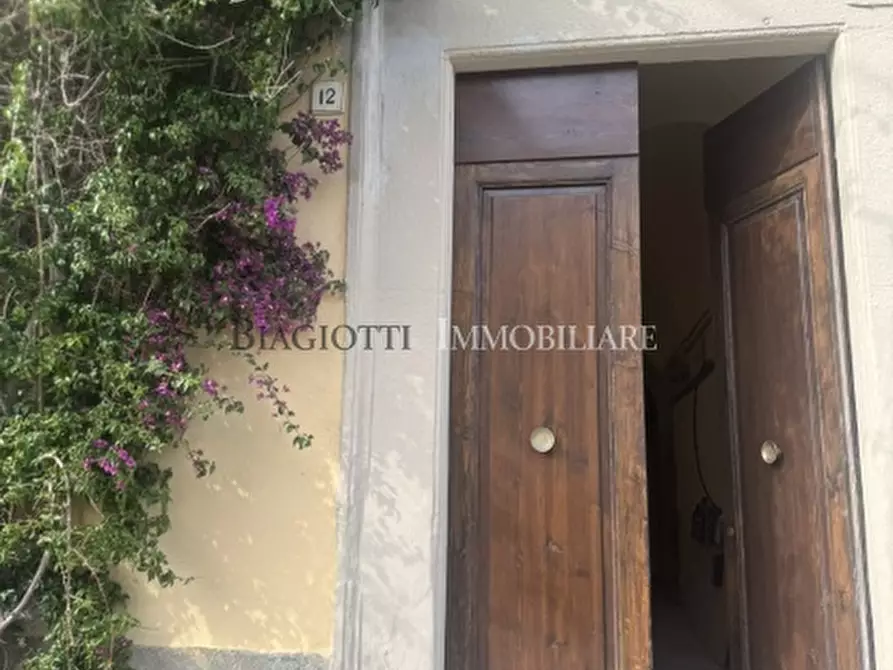 Immagine 14 di Trilocale in vendita  a Livorno