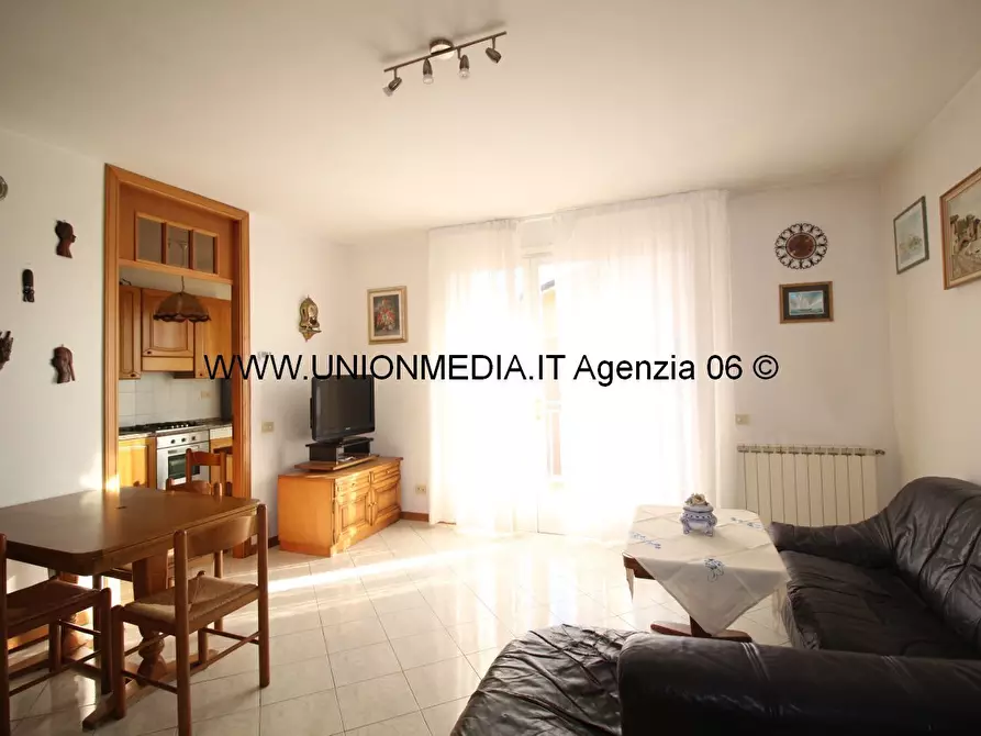 Immagine 1 di Appartamento in vendita  a Ameglia