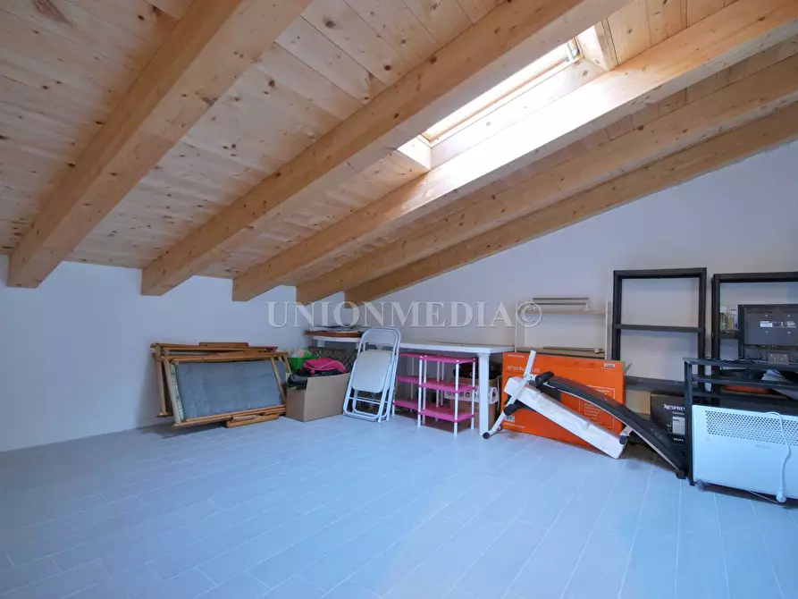 Immagine 22 di Appartamento in vendita  in Via Enrico Berlinguer a Santo Stefano Di Magra