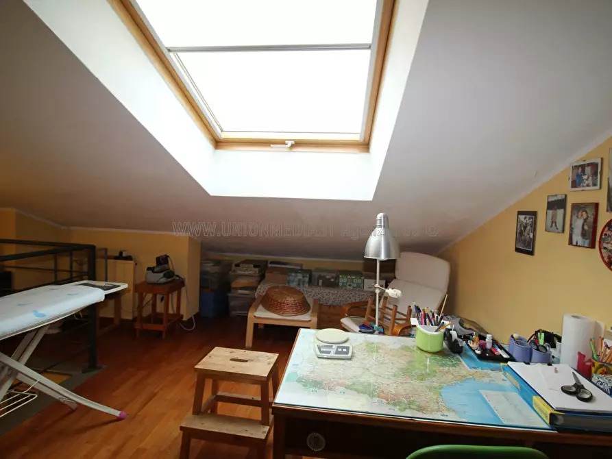 Immagine 19 di Casa indipendente in vendita  a Sarzana