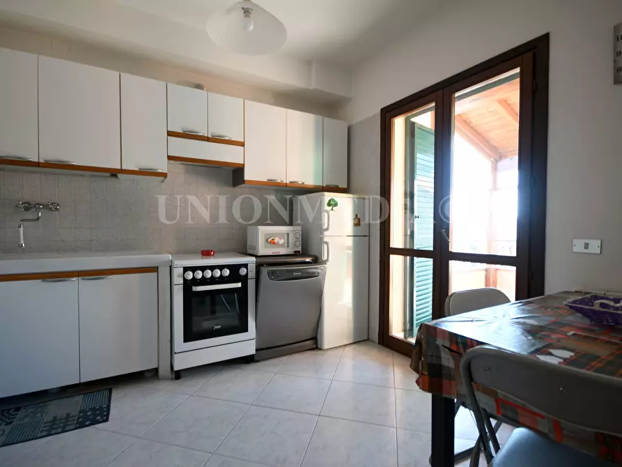 Immagine 5 di Appartamento in vendita  in Via Castiglioni a Santo Stefano Di Magra