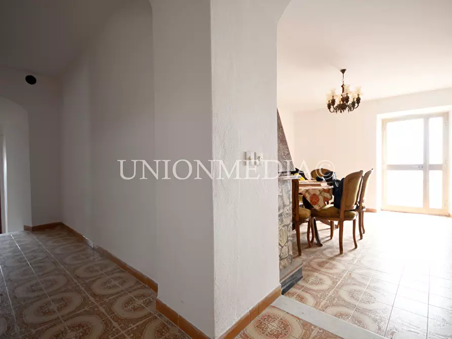 Immagine 11 di Appartamento in vendita  in tendola a Fosdinovo