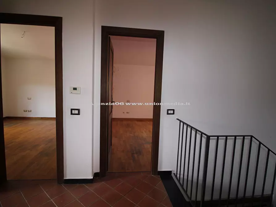 Immagine 7 di Casa semindipendente in vendita  a Sarzana
