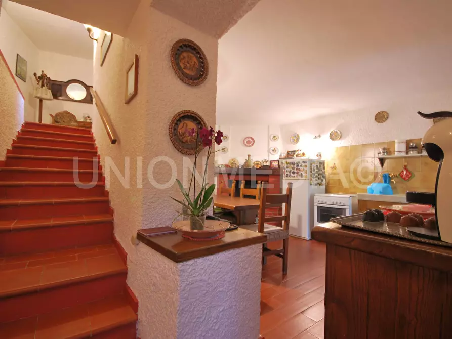 Immagine 10 di Terratetto in vendita  in Via Annunziata a Ortonovo