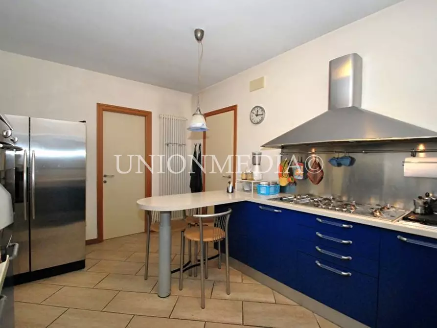 Immagine 33 di Villa in vendita  in Via cappuccini a Sarzana