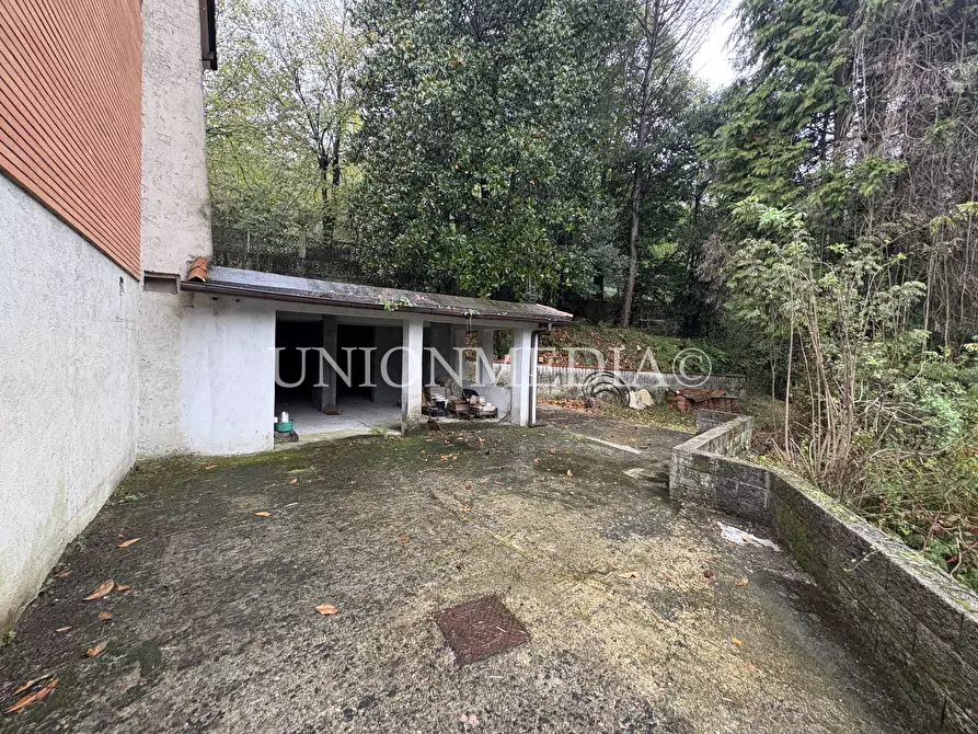 Immagine 42 di Casa bifamiliare in vendita  a Follo