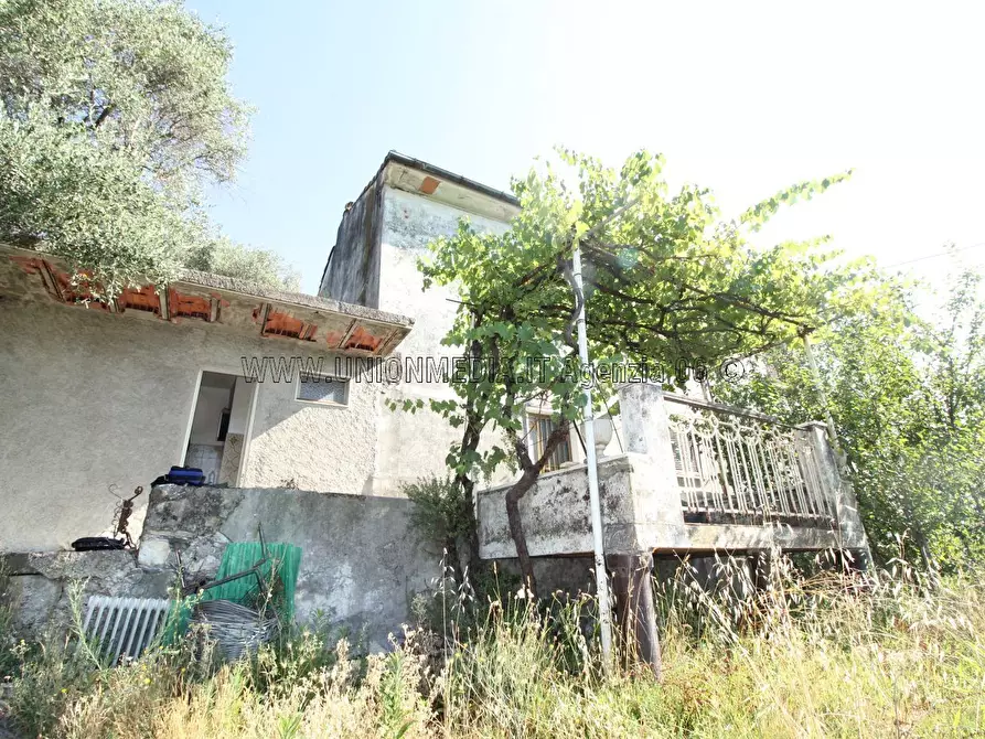 Immagine 4 di Casa indipendente in vendita  a Vezzano Ligure