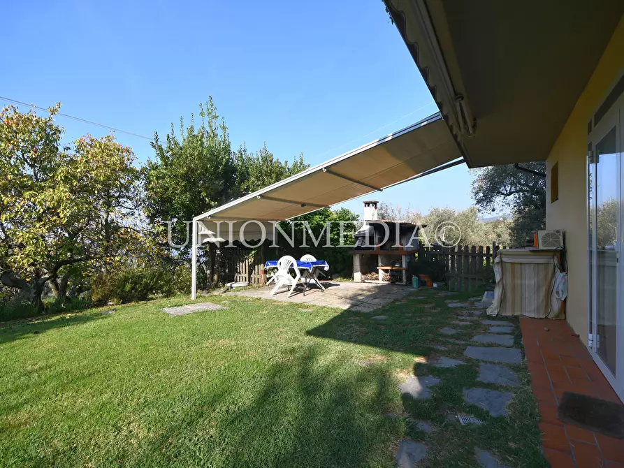 Immagine 5 di Casa indipendente in vendita  in Via boccognano a Fosdinovo