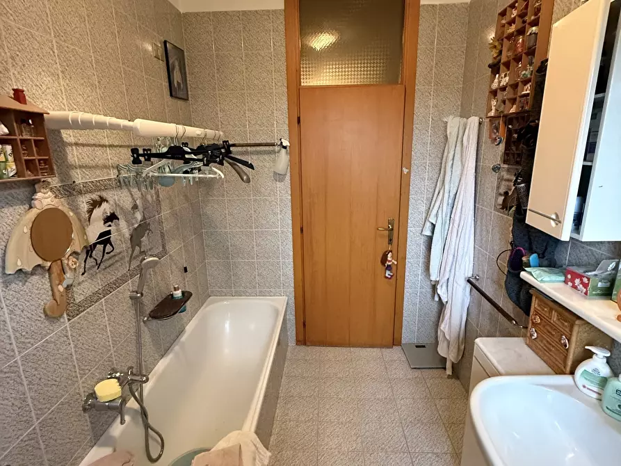 Immagine 35 di Pentalocale in vendita  in Piazza Fratelli Rosselli a Santarcangelo Di Romagna