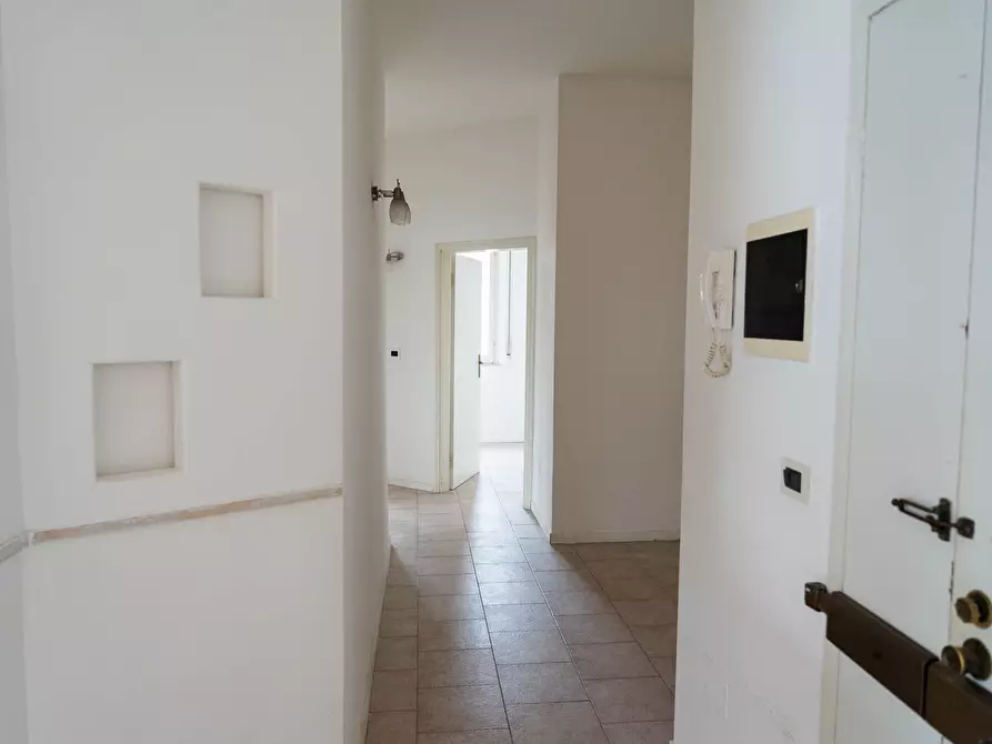 Immagine 16 di Quadrilocale in vendita  in via santerno a Rimini