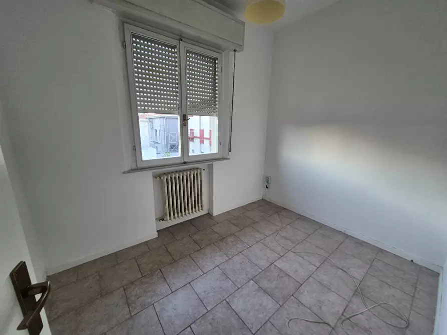 Immagine 23 di Quadrilocale in vendita  in via santerno a Rimini