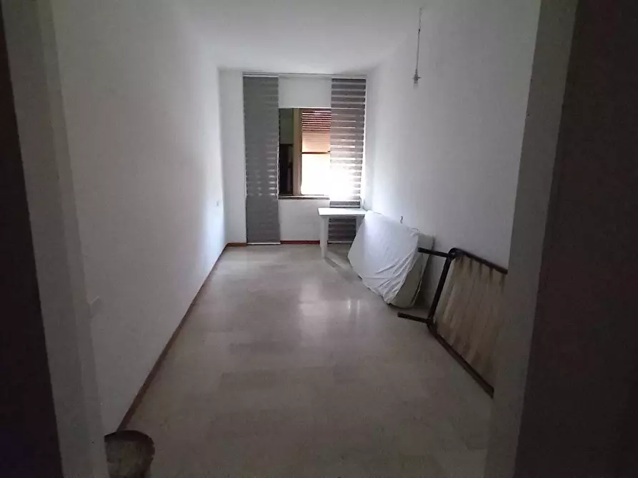 Immagine 3 di Quadrilocale in vendita  in Piazza Malatesta 21 a Rimini