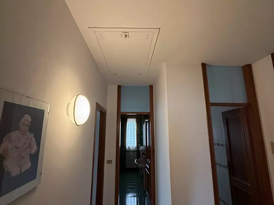 Immagine 52 di Pentalocale in vendita  in Via Busca 115 a Santarcangelo Di Romagna