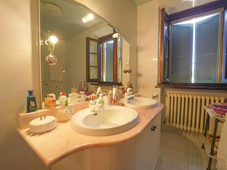 Immagine 45 di Casa indipendente in vendita  in Via Roma 14A a Borghi