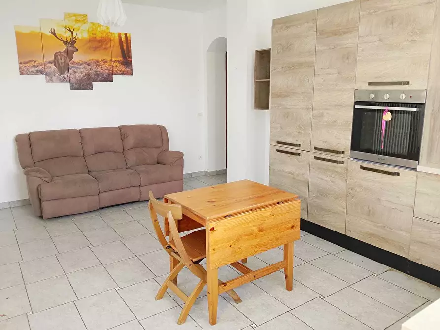 Immagine 4 di Trilocale in vendita  in Via Madonna del Fiore 8 a Borghi