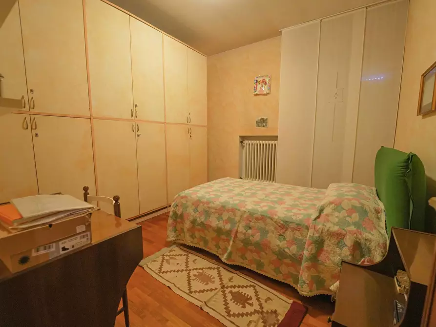 Immagine 10 di Quadrilocale in vendita  in via ugo braschi 36 a Santarcangelo Di Romagna