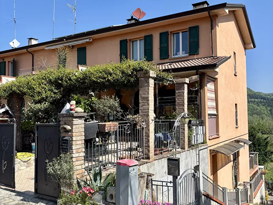 Immagine 39 di Villetta a schiera in vendita  in Via Orti 14 a San Leo