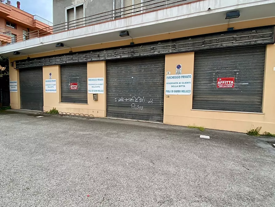 Immagine 1 di Attività commerciale in affitto  in Via Circonvallazione Meridionale 86 a Rimini