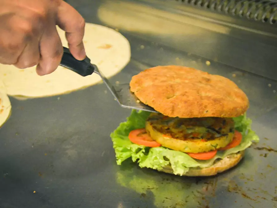 Immagine 27 di Bar / Ristorante in vendita  a Rimini