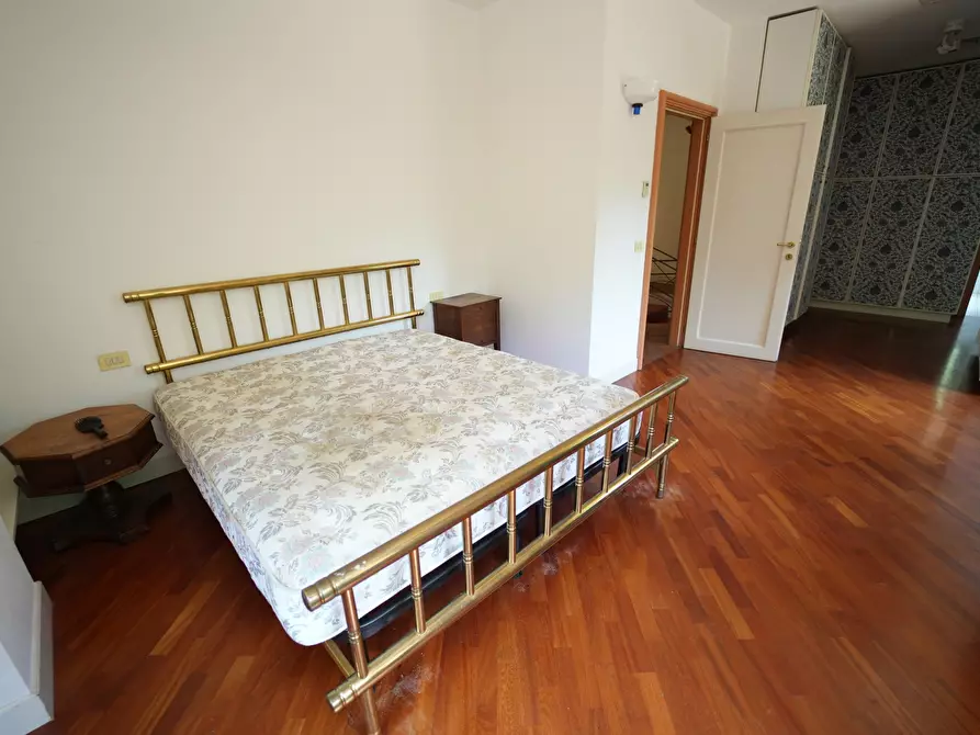 Immagine 37 di Villa in vendita  in Via Molino Ronci 8 a Rimini