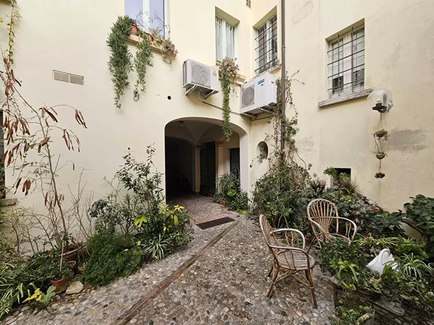 Immagine 28 di Bilocale in vendita  in Via San Giovanni 1759 a Savignano Sul Rubicone