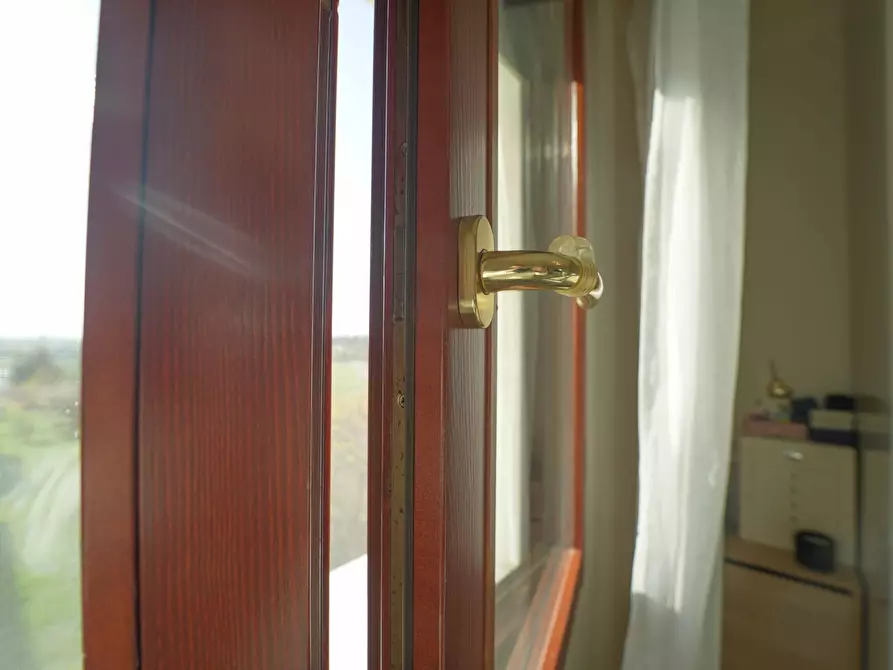 Immagine 21 di Trilocale in vendita  in Via Baracchi 10 a Rimini