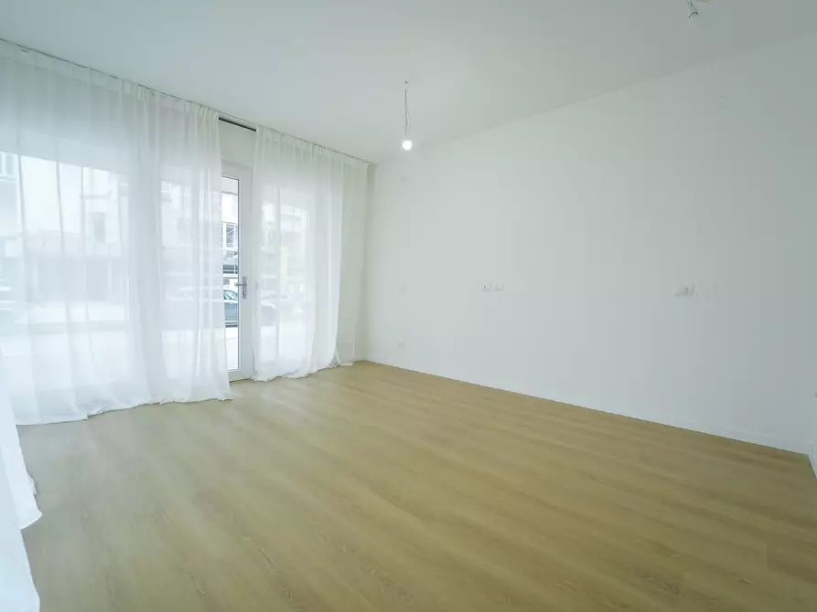 Immagine 11 di Monolocale in vendita  a Bellaria-Igea Marina