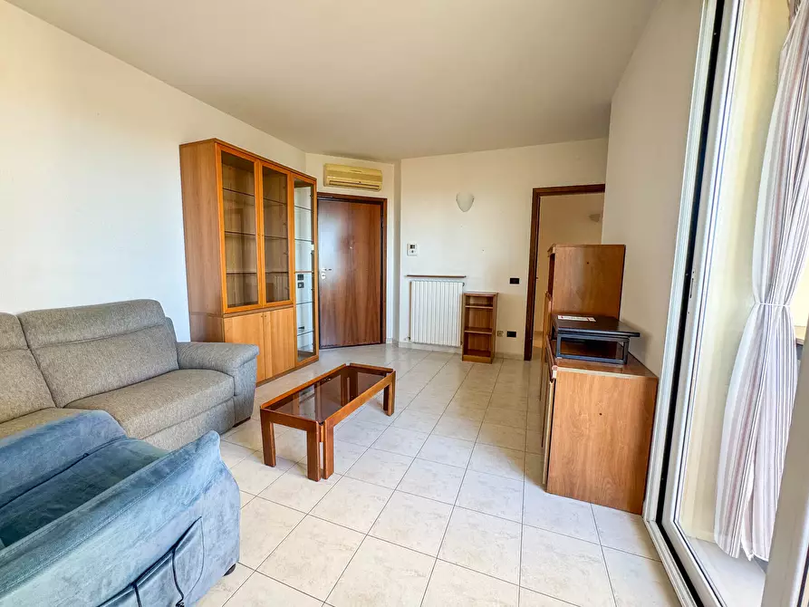 Immagine 5 di Trilocale in vendita  in Via Salvemini 28 a Rimini