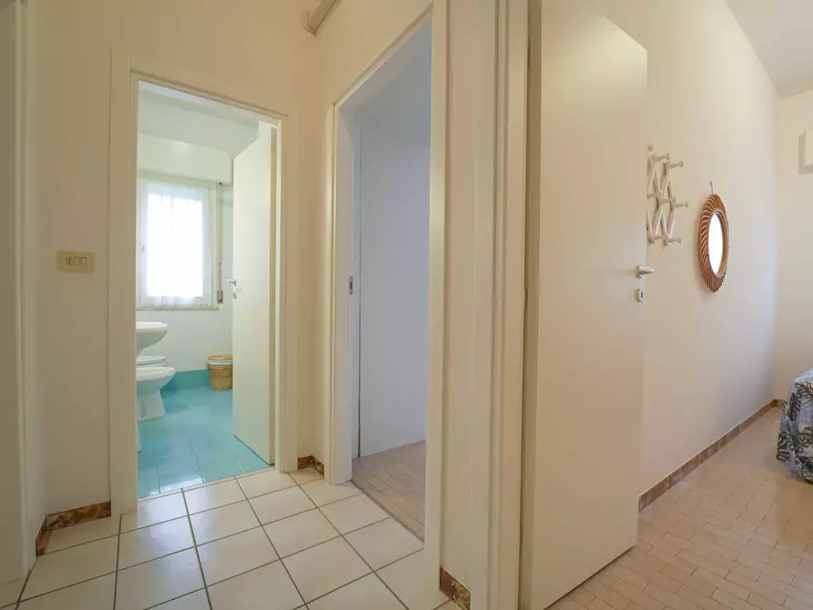 Immagine 12 di Trilocale in vendita  in via GIUNONE 14 a Cervia