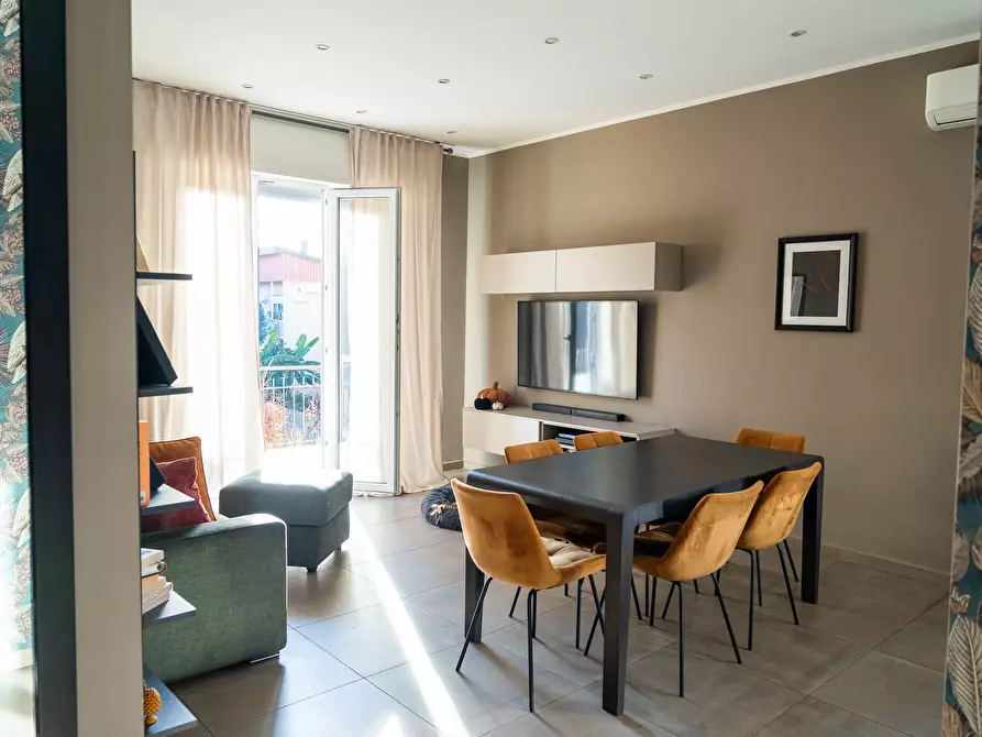 Immagine 10 di Quadrilocale in vendita  in Viale San Gottardo a Rimini