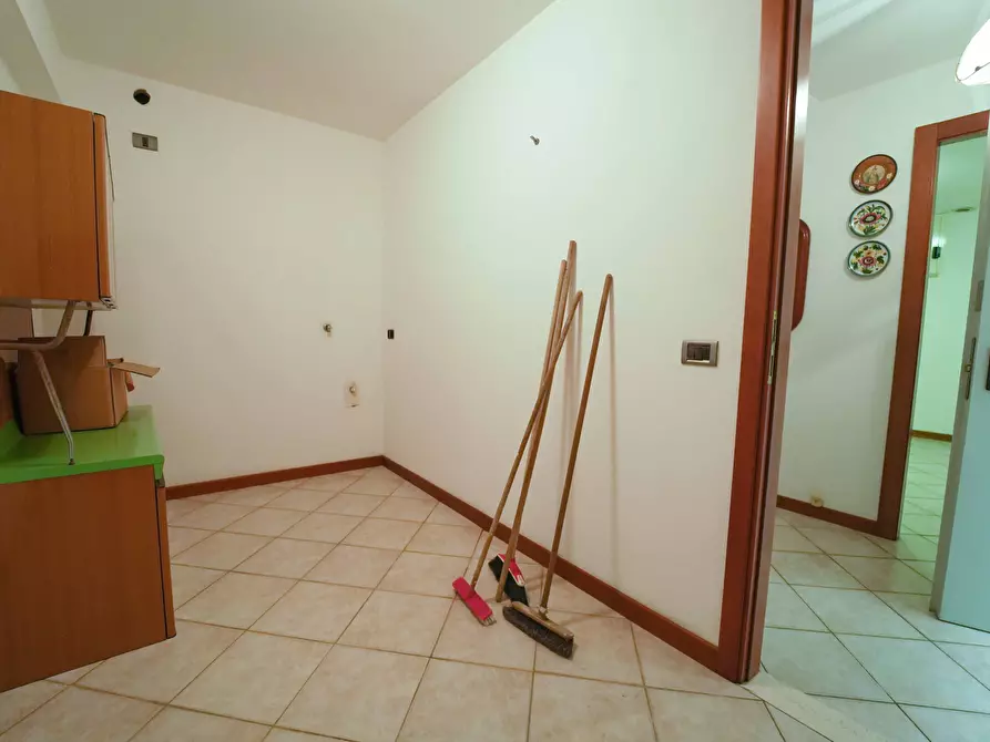 Immagine 29 di Villetta a schiera in vendita  in Via Omo Bottego a Bellaria-Igea Marina